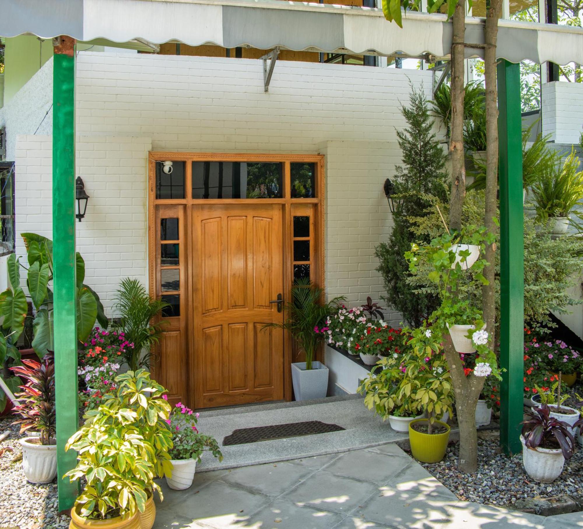 Saraiville- Luxury Riverside Cottages Dehradun Exterior photo